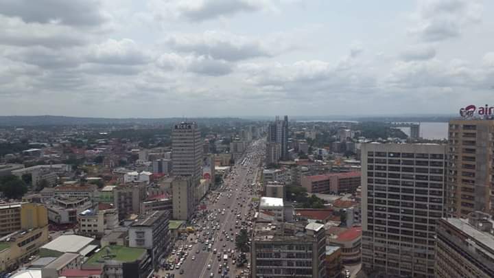 Arrivée à Kinshasa pour le début du voyage aux Royaumes du Congo